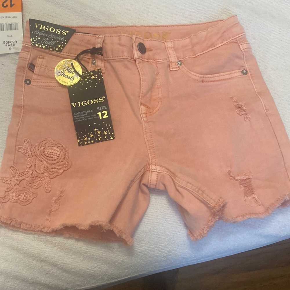 Vigoss Girls midi shorts Size 12